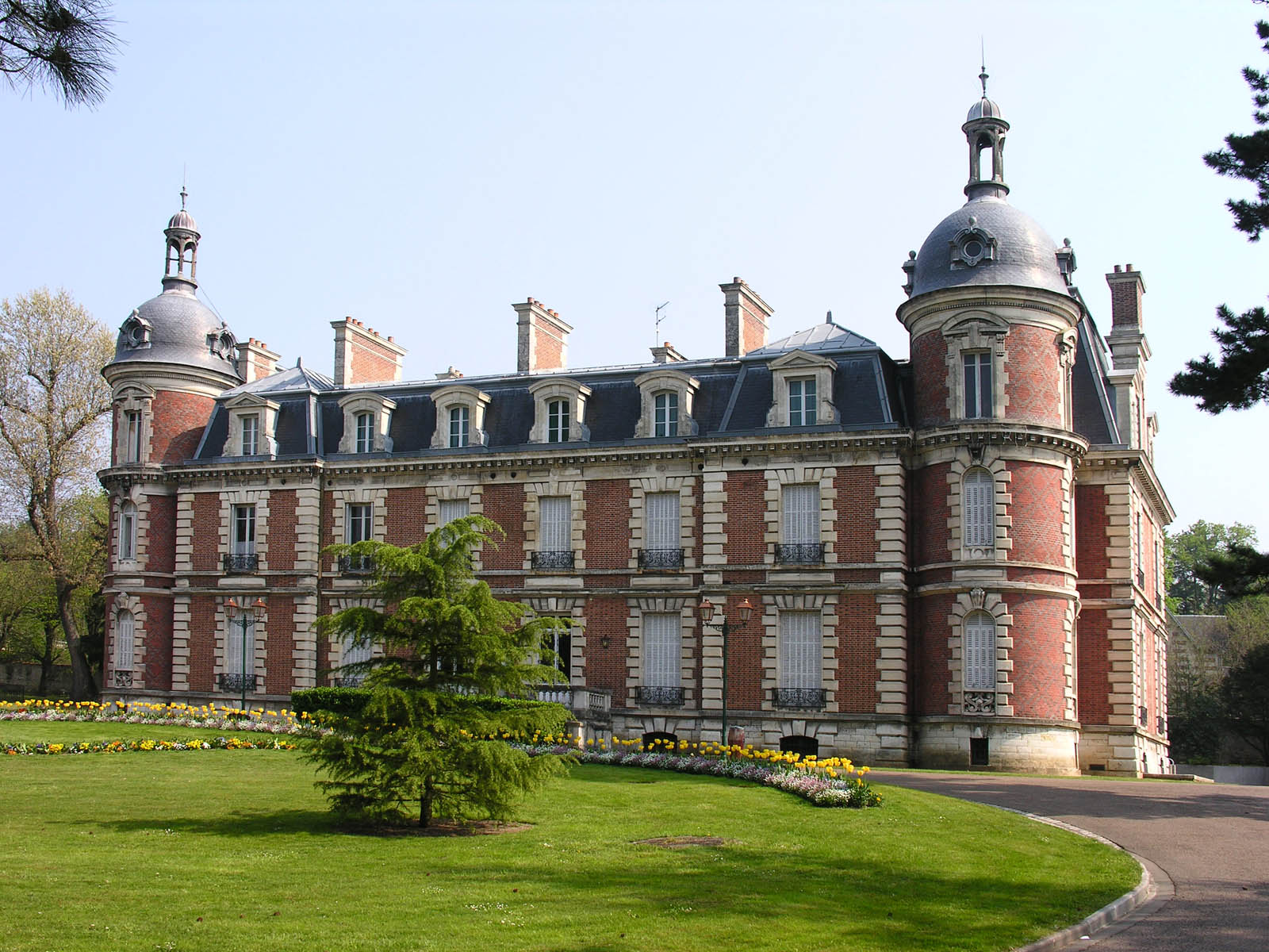 Château de Trousse-Barrière, Briare
